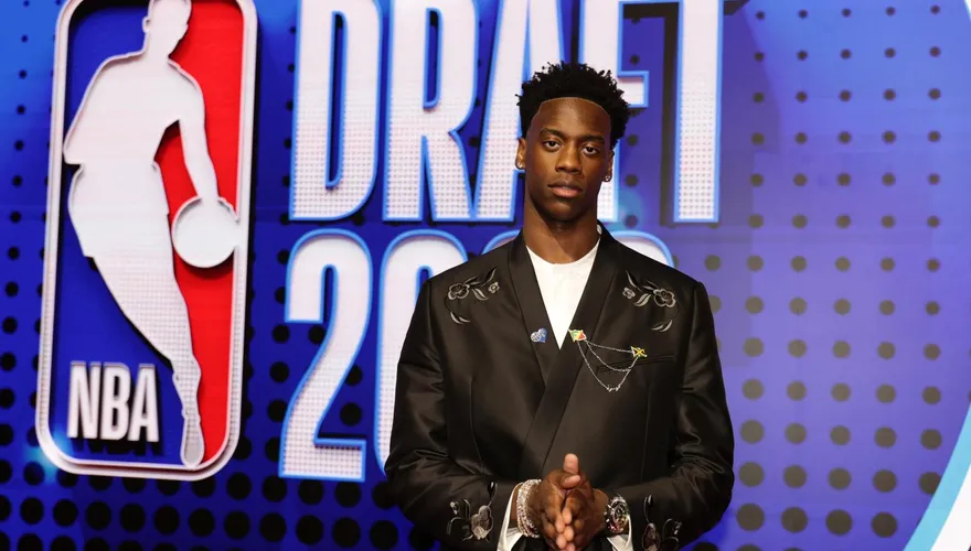NBA/狀元迪班薩改穿1號　澄清「搶老大哥背號」只是開玩笑
