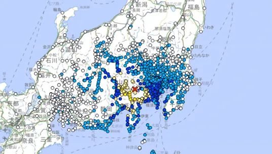 日本山梨縣發生規模5.6極淺層地震「最大震度6弱」　富士山無異狀