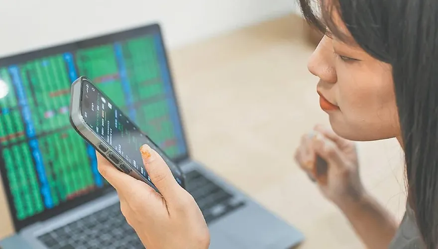 外資狂倒貨不用怕？內資神救援！「16檔護盤名單」曝光