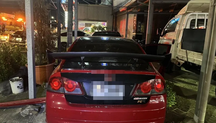 影/高雄男「撞死2騎士」車上載妻女！稱「聽到輪子有怪聲」