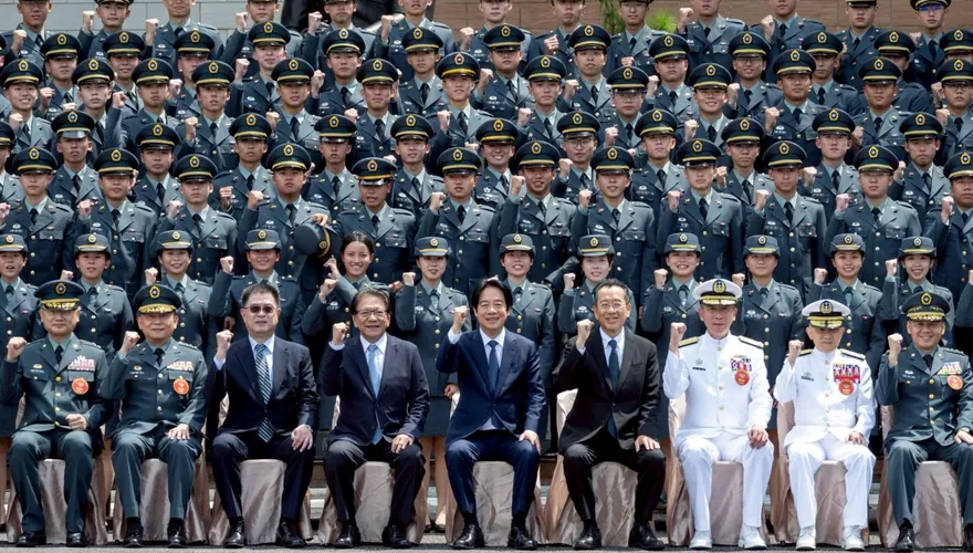 出席軍校聯合畢業典禮　賴清德勉：建立清楚敵我意識