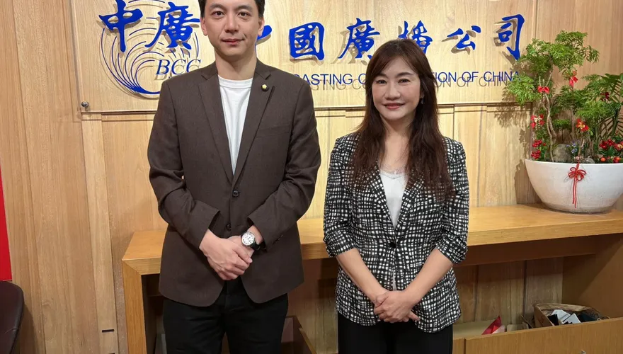 府院轟藍營無人機條例違憲　牛煦庭反擊：政院版只會助長貪快錢！