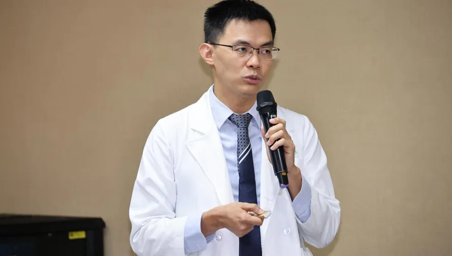 皮膚癌長在臉上？北榮「緩慢莫氏手術」治癌細胞還保外觀