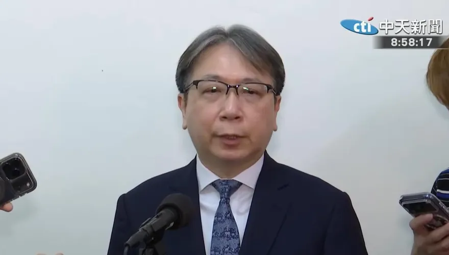 證實部分船艦防颱　蔡明彥曝：大陸4個編隊西太平洋活動