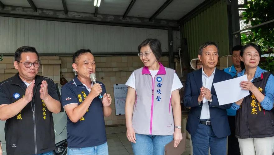 竹東社區30年老舊管線頻漏水　徐欣瑩等立委成功爭取汰換　保障用水安全