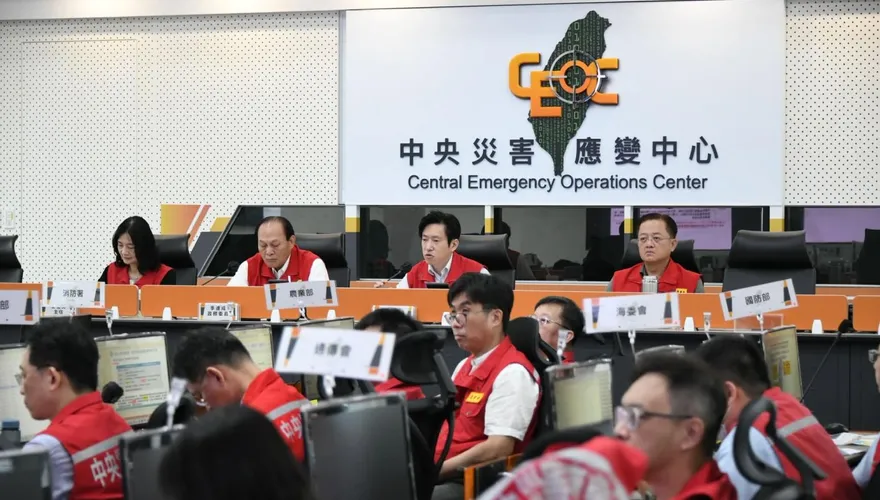 巴威颱風逼近！張惇涵下5指示　教育部將拍板學測「延期或照考」