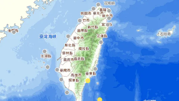 台東沿海測到1.7公尺高大浪！　氣象署警示了