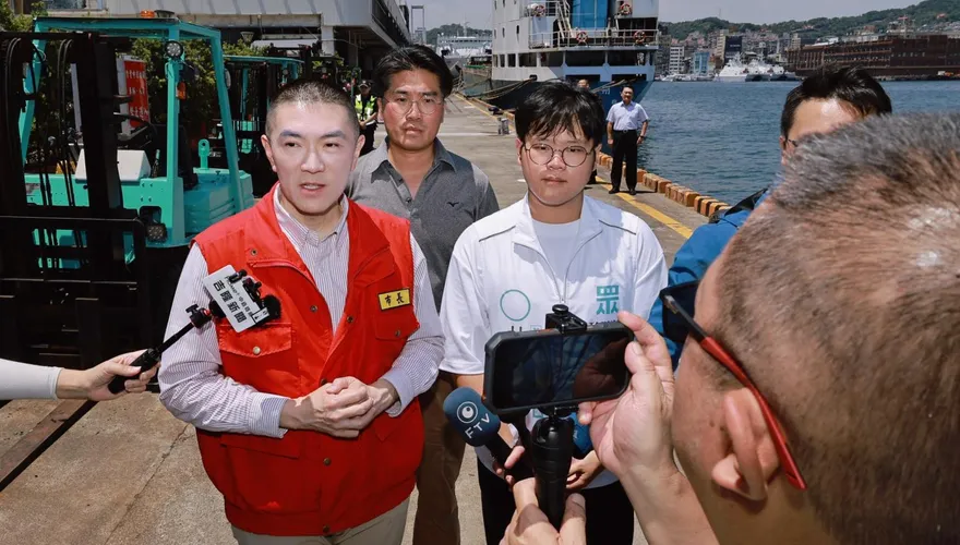 強颱巴威來勢洶洶　謝國樑視察抽水站緊盯基隆防颱整備