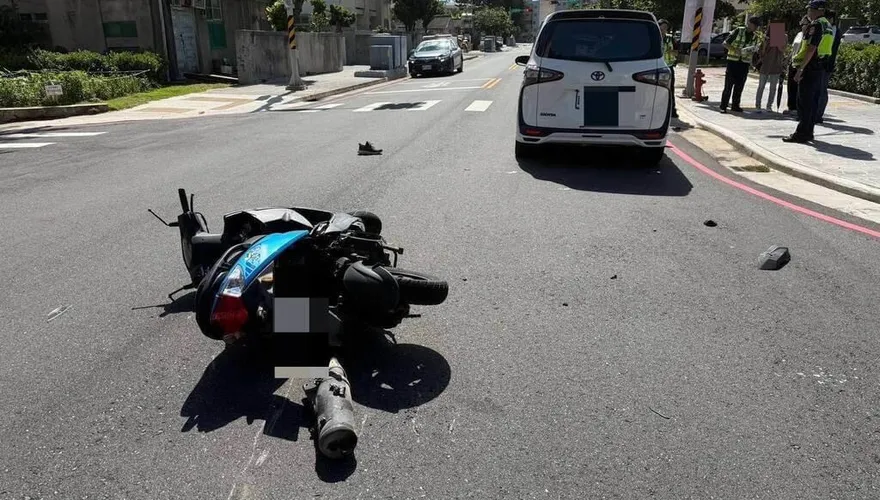 澎湖恐怖車禍！小客車與機車相撞　騎士送醫不治