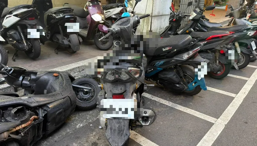 颱風天酒駕！基隆男子開車撞翻4機車逃逸　警方火速出動逮捕