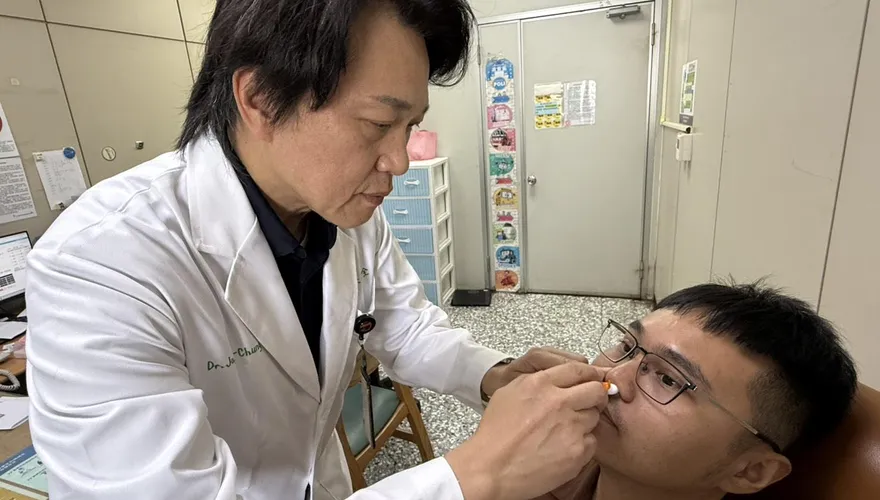 「速效鼻噴劑」24小時見效！重鬱症患者擺脫自殺陰霾