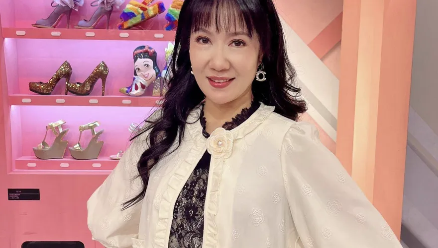 小亮哥妻林姿佑送急診！路邊突「不能呼吸」胸麻全身發抖