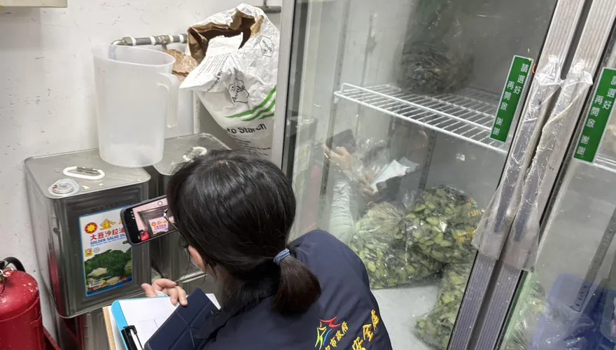 21萬公斤致癌油緊急下架！台中210家業者受影響