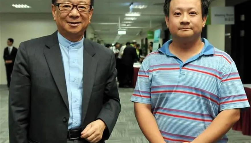 74歲宣明智術後現況曝光　兒曝：已能睜眼動雙腳