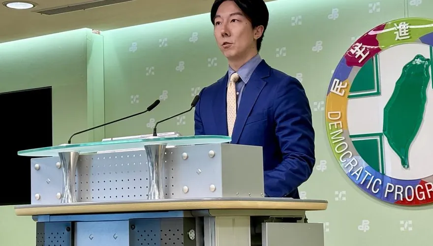 幫開砲盧秀燕又翻車！吳崢轉發謝豐享公開信　臉書遭灌爆