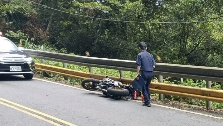 北宜公路重機超車打滑自摔　無呼吸心跳送醫不治