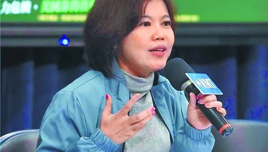 黑歷史全被挖出！徐佳青自傲「索資佛地魔師傅」遭游淑慧電爆