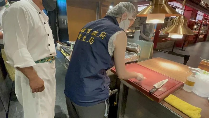 全台最難訂Buffet「島語」疑食物中毒！衛生局二度稽查
