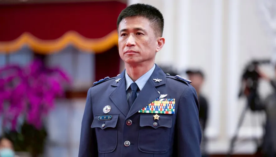 再有F-16特技飛官出任聯隊長　鍾坤昌將接掌第4聯隊
