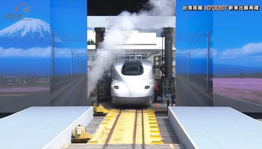 高鐵20年首迎新車！N700ST今出廠　明年7月上路