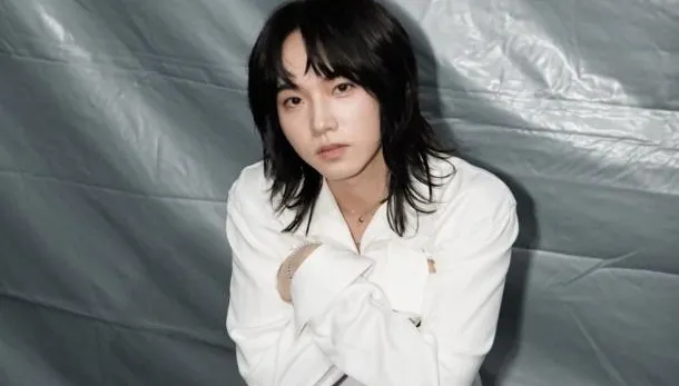 持修為《聰明鎮》突破極限！新歌一手包辦製作　曝最想演「蛞蝓少女」