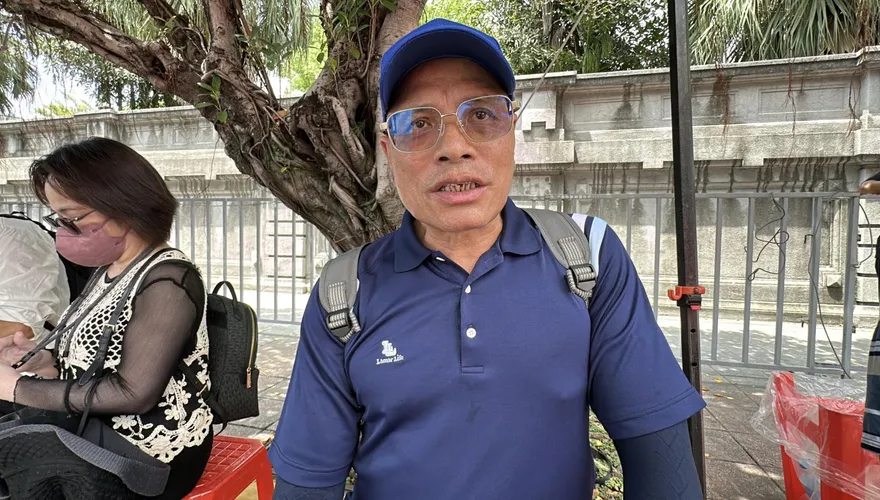 影/殉職所長劉宗鑫父現身凱道　慟訴「殺人償命天經地義」