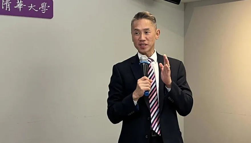 吃碗內看碗外！校長高為元赴美面試落榜　清大喊個人行為