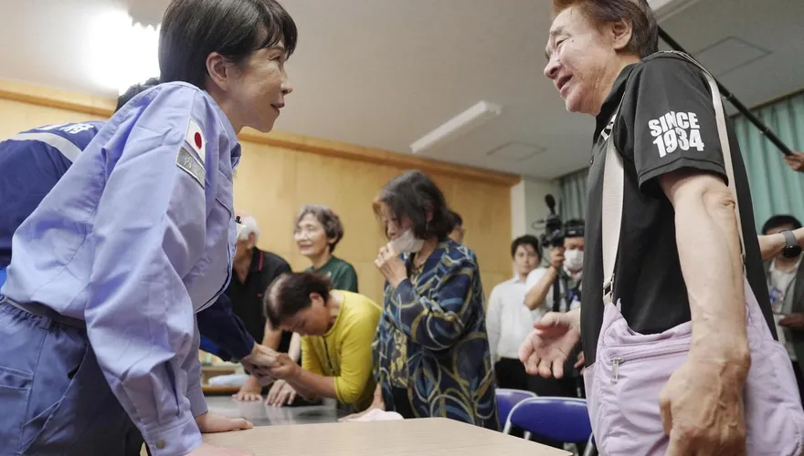 影/高市早苗勘災影片惹議！配「鋼琴BGM」挨轟「不尊重災民」