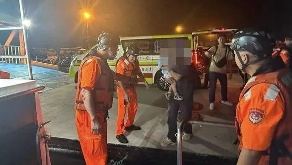 馬祖北竿男童呼吸道感染發燒脫水　海巡艦艇急助後送