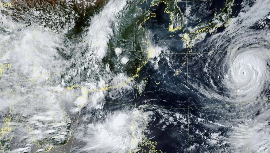 午後對流旺盛！「8縣市」雨彈開炸　雷擊、落石雙夾擊