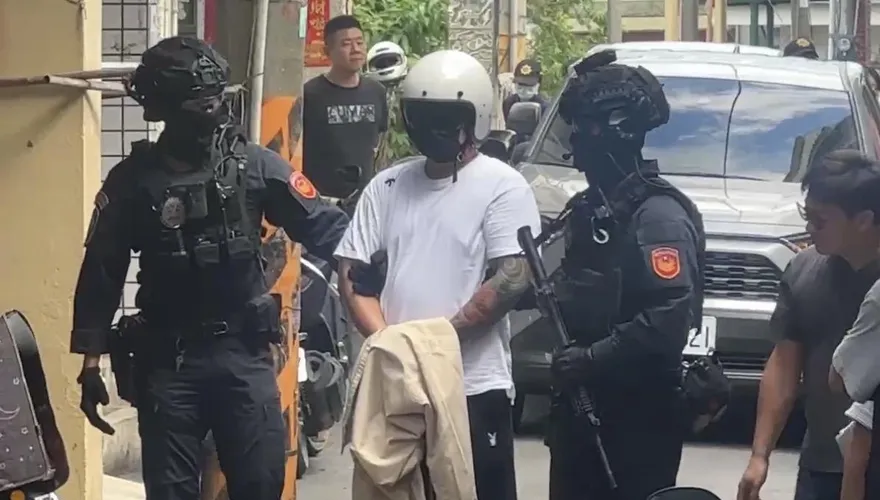 影/鎢業董座遭綑綁虐殺前員工落網　警押人住處搜索