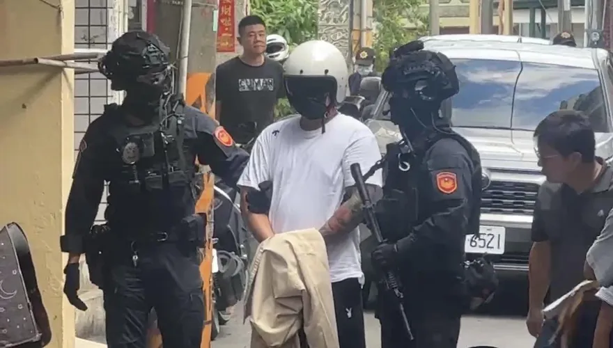 恩將仇報！木乃伊式綑綁殺鎢業董座　前員工被聲押
