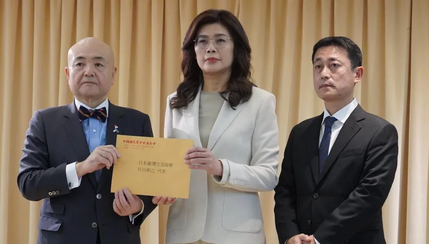 鄭麗文捐款獲日致謝！青鳥氣炸出征藍委：憑什麼跟日本交朋友？