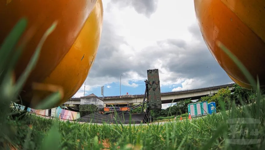 漢光42號第二天！天弓飛彈首度進駐北市河濱公園　全力戍衛首都