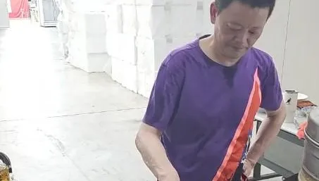 曾連續直播17小時！網紅「肥大叔」驟逝　生前激瘦身形曝光
