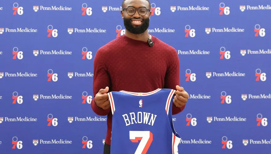 NBA/氣到把手機丟飛！布朗首揭被交易到76人心境：沒跟塔圖姆聯絡