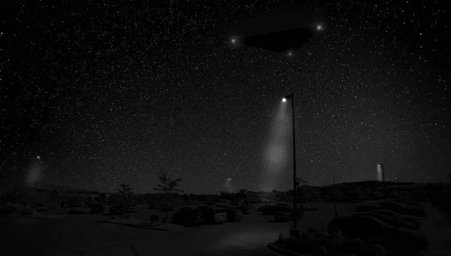美國防部5度公開UFO檔案　41份文件驚現三角飛行物、神秘光球