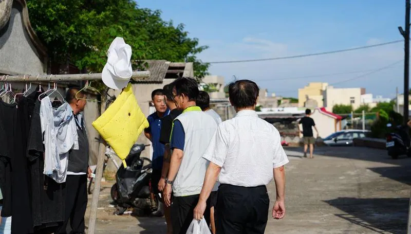 澎湖13子女遭棄養「8人擠10坪屋」！縣府探視慘吃閉門羹