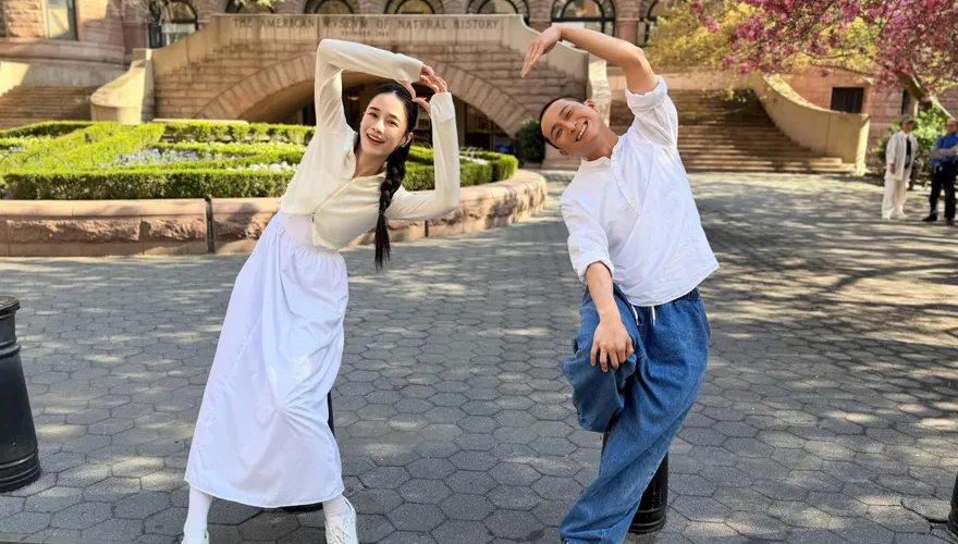 《吃桌》前進紐約時報廣場辦婚宴！ 浩子、千千奔走助新娘圓夢