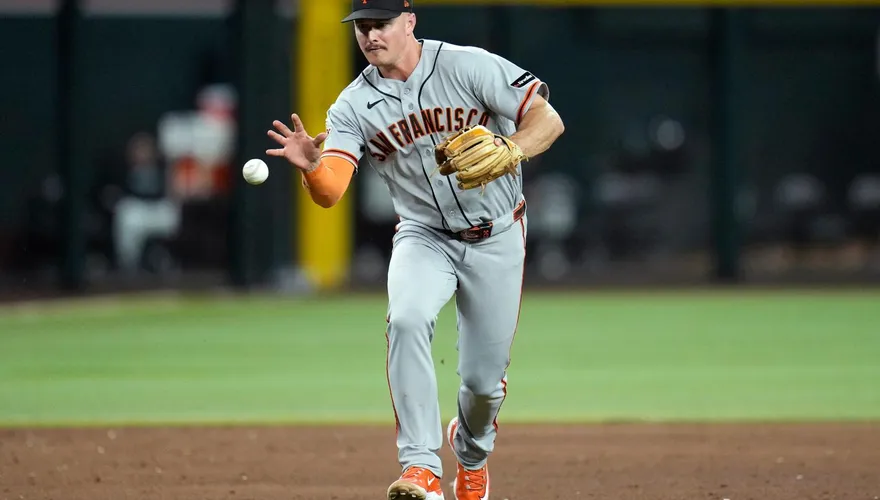 MLB/開刀治疝氣、撕裂傷　巨人當家三壘手本季報銷