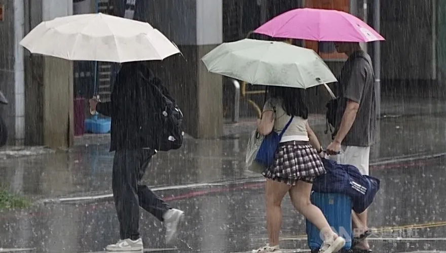 週末注意天氣！大台北飆36度防中暑　南部炸豪雨