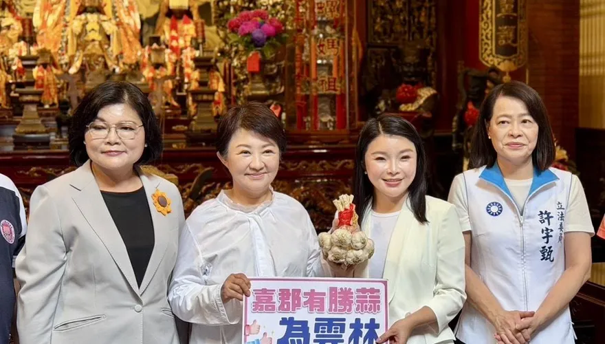 盧秀燕出馬了！親赴雲林力挺張嘉郡　一句話較勁賴清德