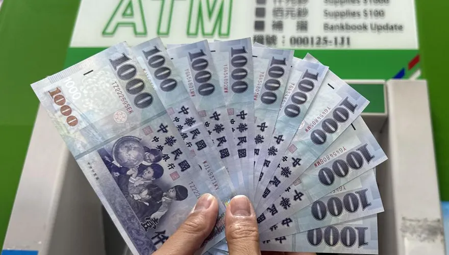 賴清德「普發1萬」網友狂呼叫她！釋昭慧震怒發聲：爭相撒幣只差沒加碼