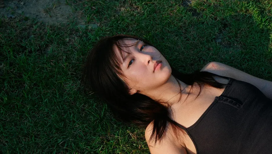8月開始學琴！歌手LAWA因嚴師一度抗拒　新歌願成心中不滅思念