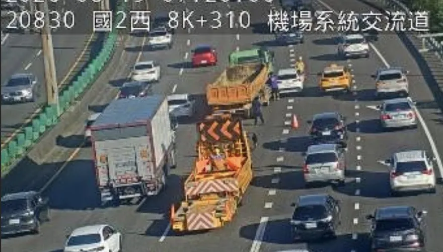 國2機場系統「通勤噩耗連2」上班請注意！車流紫爆艱困中