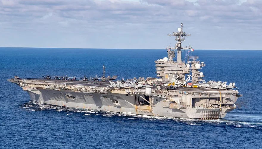 譚傳毅/從林肯號航艦士兵跳海　談國軍士氣