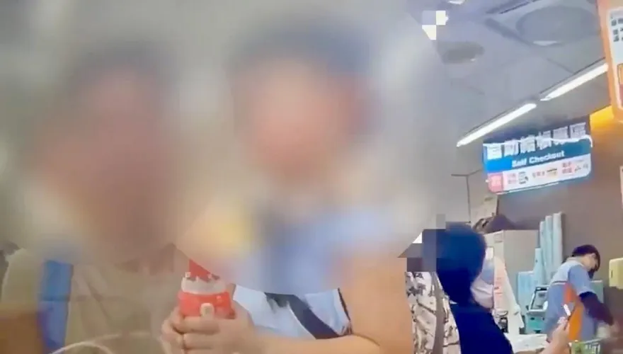 影/北市男童花博與父親走失　超商重逢破涕為笑