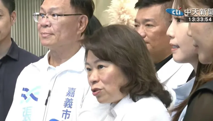 嘉義輕軌等21年！黃敏惠哽咽「情何以堪」　張啓楷：陳世凱別欺負嘉義人
