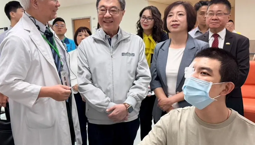 卓揆稱預算被刪無法勘災　藍委：你昨天走路來台中？