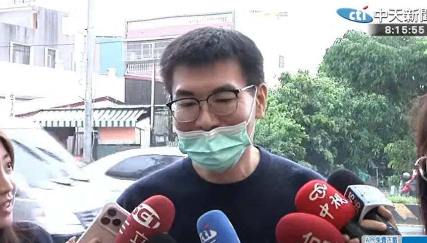 趙建銘證實曾對許芊芊有好感：那是很久以前的事了
